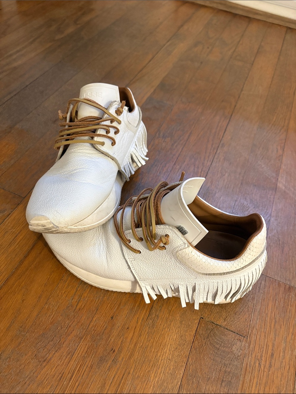 ESSEutESSE white leather fringe sneakers